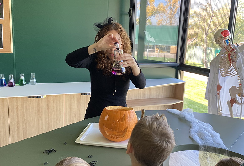 The Magic of Science8.jpeg