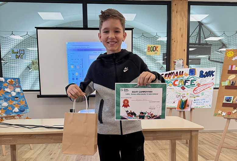 Bringing Books to Life: Our World Book Day Highlights6.jpeg