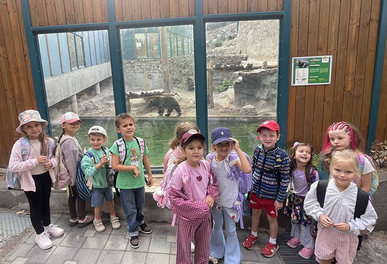Zoo, Y110.jpeg
